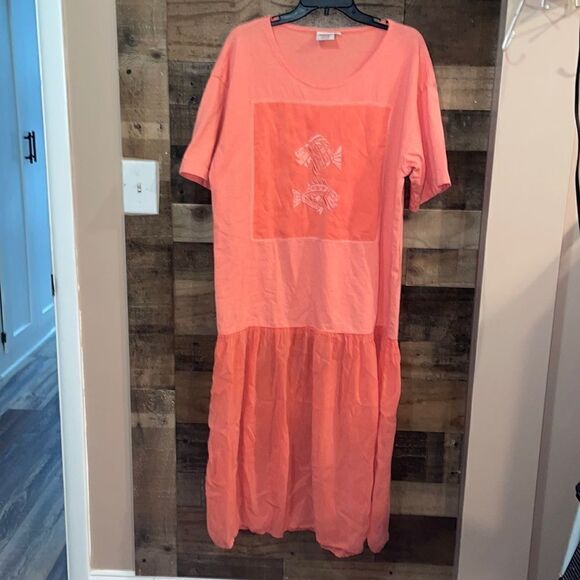 Johnny Was T-Shirt Coral Fish Appliqué Drop Waist Dress - Picture 1 of 6